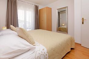 Sunshine Apartment Doda