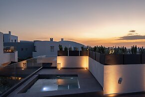Apikia Santorini - Adults Only