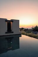 Apikia Santorini - Adults Only