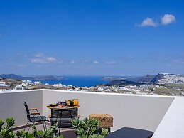 Apikia Santorini - Adults Only