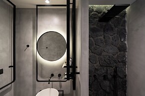 Apikia Santorini - Adults Only