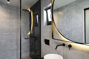 Apikia Santorini - Adults Only