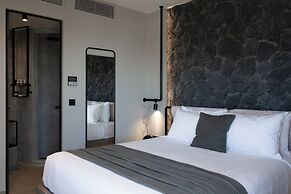 Apikia Santorini - Adults Only