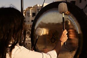 Apikia Santorini - Adults Only