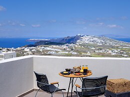 Apikia Santorini - Adults Only