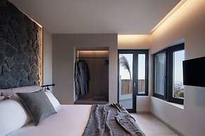 Apikia Santorini - Adults Only