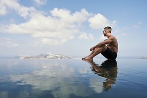 Apikia Santorini - Adults Only