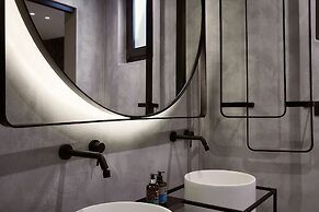 Apikia Santorini - Adults Only