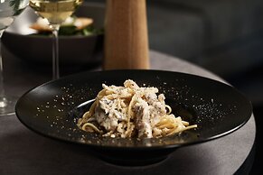 Apikia Santorini - Adults Only