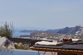 Apikia Santorini - Adults Only