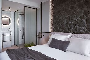 Apikia Santorini - Adults Only