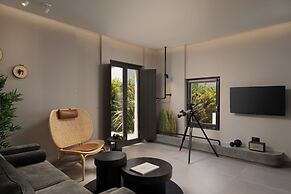 Apikia Santorini - Adults Only