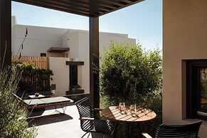 Apikia Santorini - Adults Only