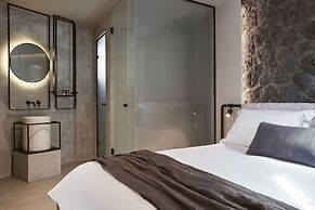 Apikia Santorini - Adults Only