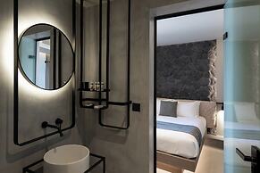 Apikia Santorini - Adults Only