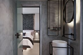 Apikia Santorini - Adults Only