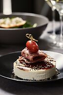 Apikia Santorini - Adults Only