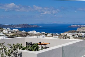 Apikia Santorini - Adults Only