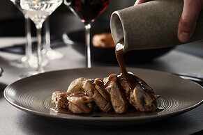 Apikia Santorini - Adults Only