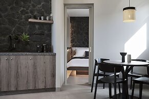 Apikia Santorini - Adults Only