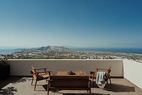 Apikia Santorini - Adults Only