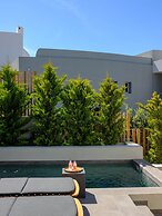 Apikia Santorini - Adults Only