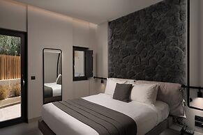 Apikia Santorini - Adults Only