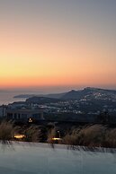 Apikia Santorini - Adults Only