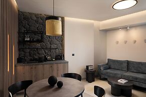 Apikia Santorini - Adults Only