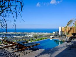 Apikia Santorini - Adults Only