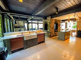 Ridge Line Lodge in Dalton, NH - by Bretton Woods Vacations