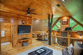 Iron Mountain Lodge 3 Bedroom Cabin by RedAwning