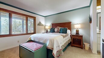 Meadow Ridge 28 Spacious and Secluded, Private Washer Dryer, Close to 