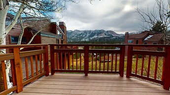 Meadow Ridge 28 Spacious and Secluded, Private Washer Dryer, Close to 