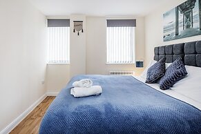 Real - Queens Serviced Apartments