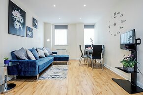 Real - Queens Serviced Apartments