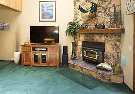 Winterset Condo - Near Shuttle & Year-round Fun!