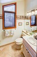 Winterset Condo - Near Shuttle & Year-round Fun!