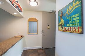 Newly Remodeled Cliffs Resort In Princeville 2 Bedroom Condo by RedAwn