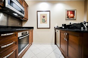 StripViewSuites Two Bedroom at Signature