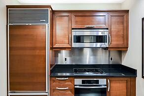 StripViewSuites Two Bedroom at Signature