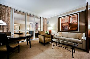 StripViewSuites Two Bedroom at Signature