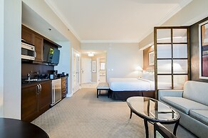 StripViewSuites Two Bedroom at Signature