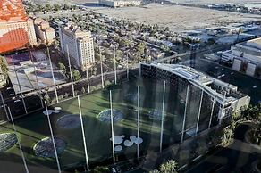 StripViewSuites Two Bedroom at Signature