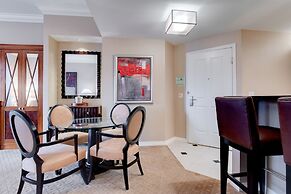 StripViewSuites Two Bedroom at Signature