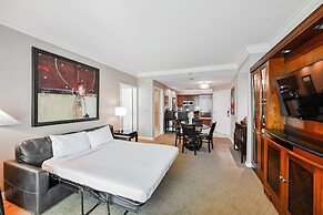 StripViewSuites Two Bedroom at Signature