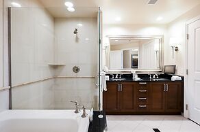 StripViewSuites Two Bedroom at Signature