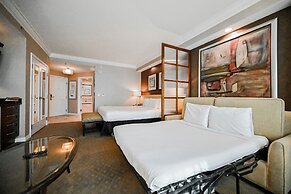 StripViewSuites Two Bedroom at Signature