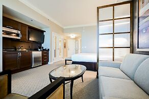 StripViewSuites Two Bedroom at Signature