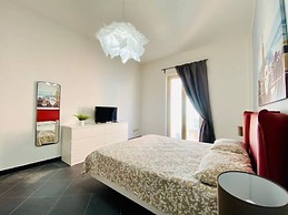 Sea View Apartment with balcony